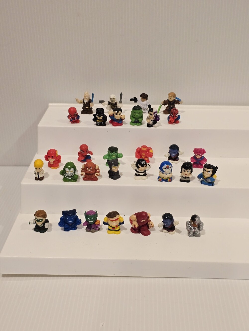 Squinkies Marvel Superhero DC Comics Star Wars Figure Set